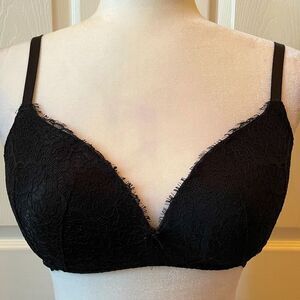 BLACK PADDED NO WIRE DREAM ANGELS BRA SIZE 32DD VICTORIA’S SECRET EUC